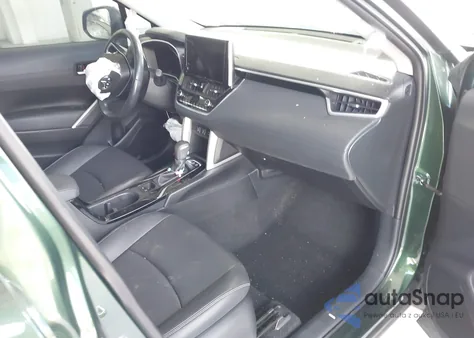 2023 Toyota Corolla Cross Xle z USA, uszkodzony, nr VIN 7MUDAAAGXPV063698